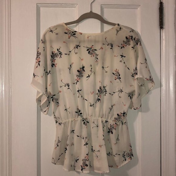 White Floral Blouse - Picture 2 of 3